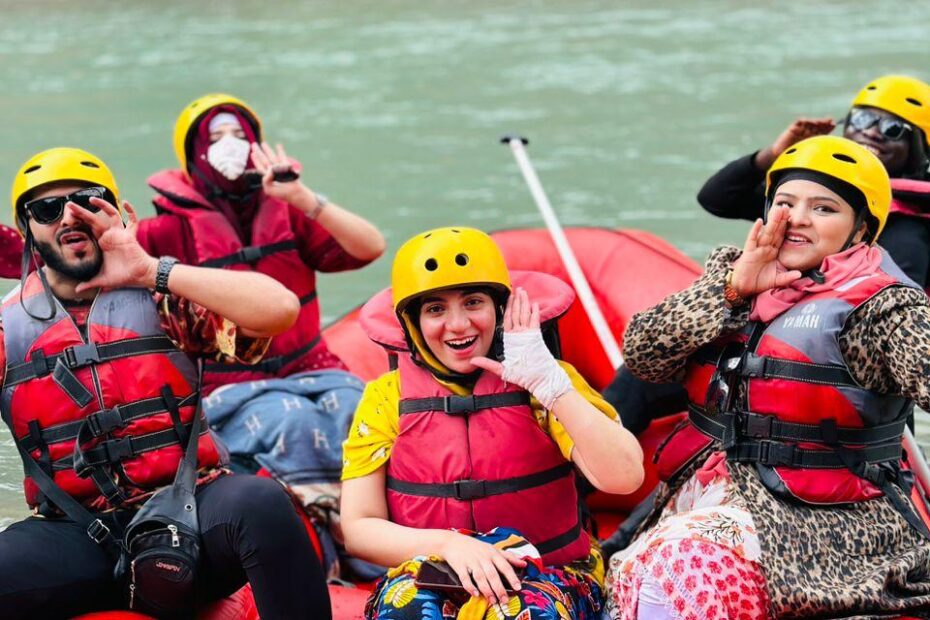 AMNA WITH BLOCKSGENIE STAFF 4